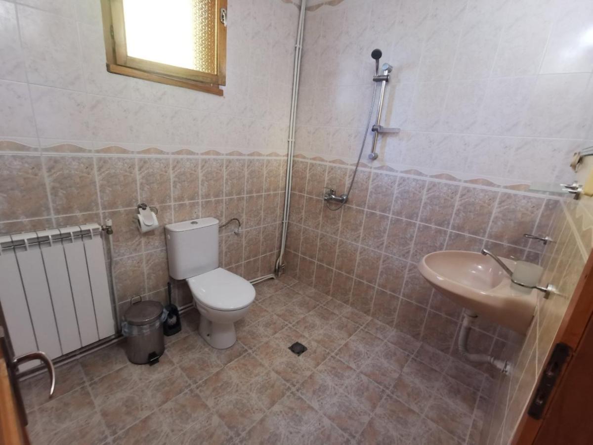 Къща За Гости "Марина Ливада" Velingrad Exterior photo